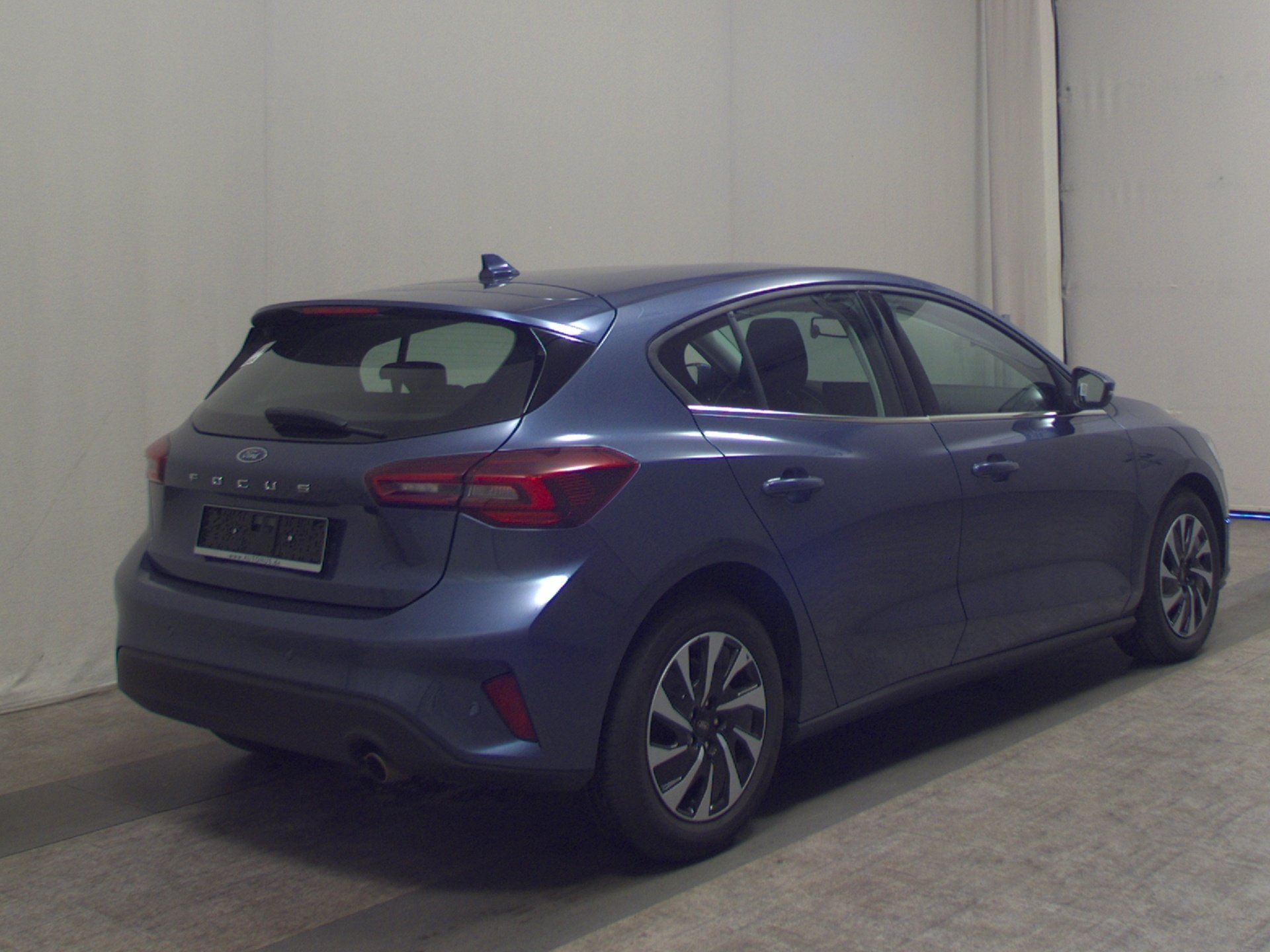 Ford Focus 1.5 EB Titanium Navi LED Shz PDC 4