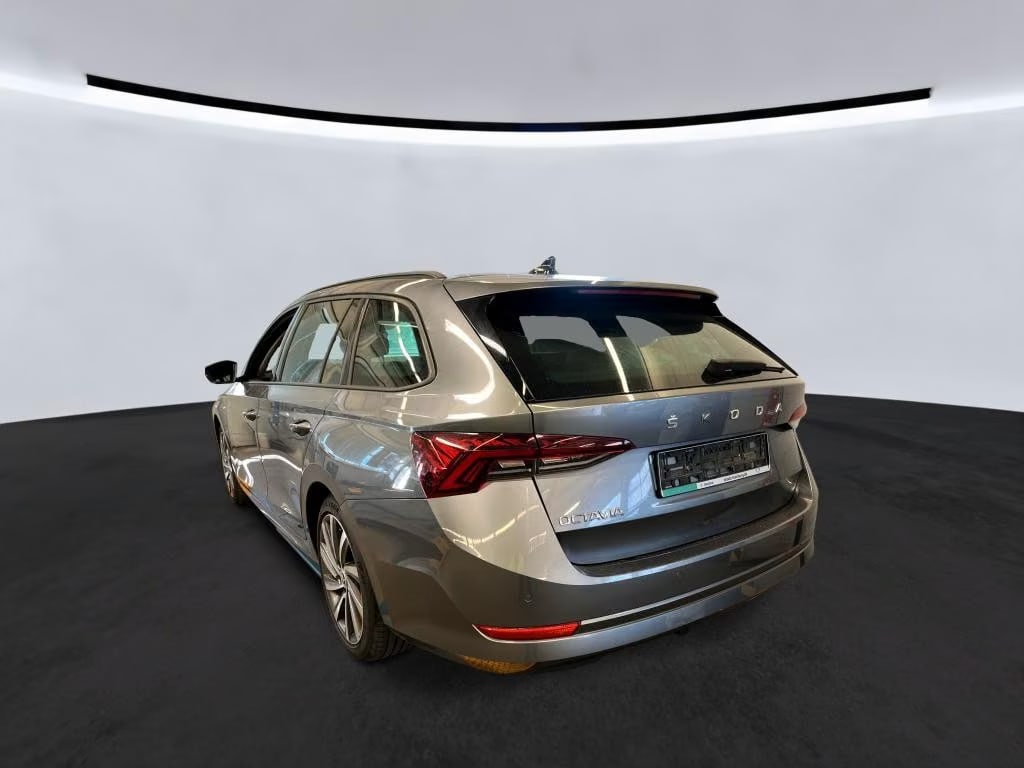 Skoda Octavia 2.0 2023 3
