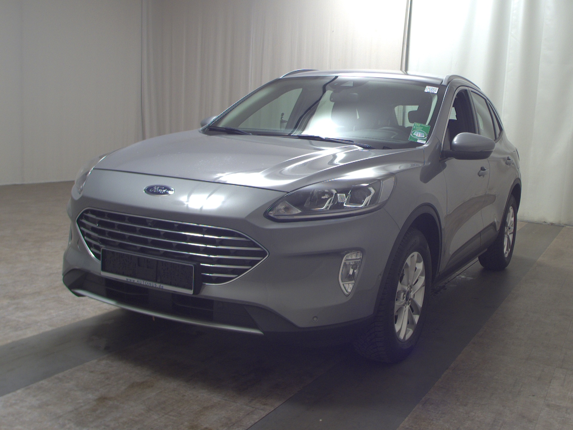 Ford Kuga 2.0 EB Titanium Navi LED vc ACC PDC USB Shz 2