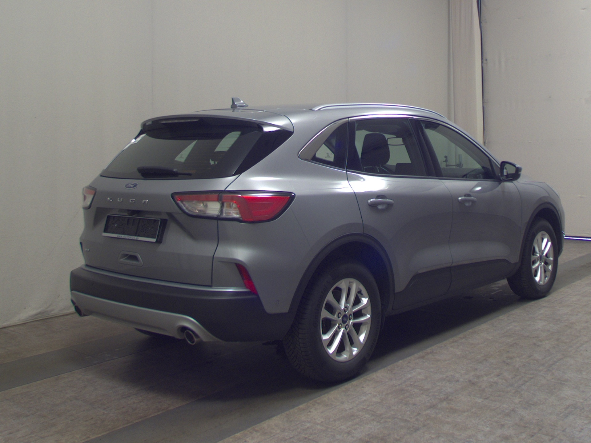 Ford Kuga 2.0 EB Titanium Navi LED vc ACC PDC USB Shz 4
