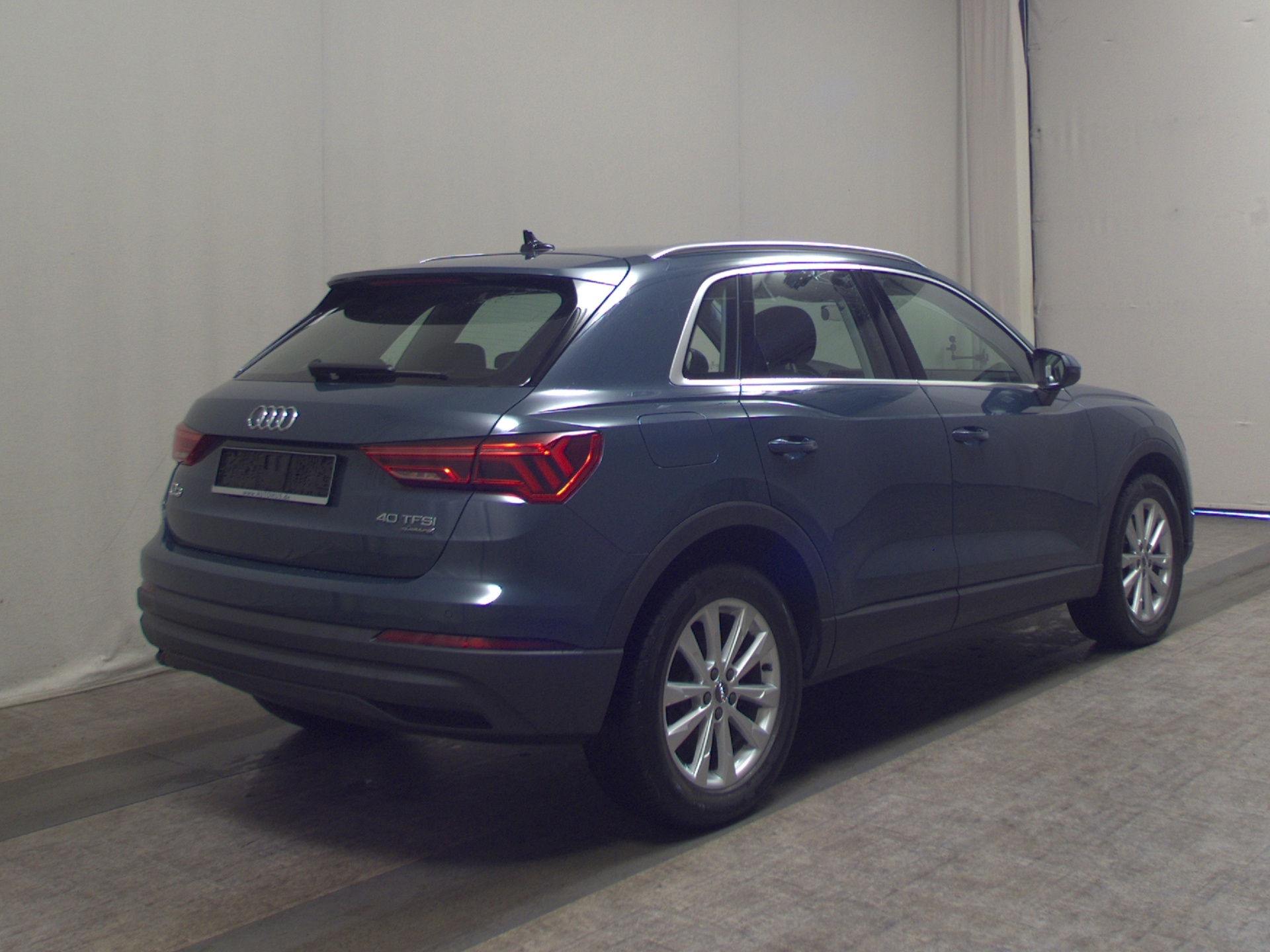Audi Q3 40 TFSI Qu. virtual LED PDC Shz 4