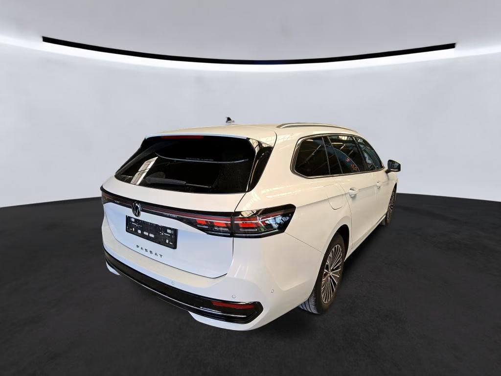 Volkswagen Passat Variant 2.0 2024 4