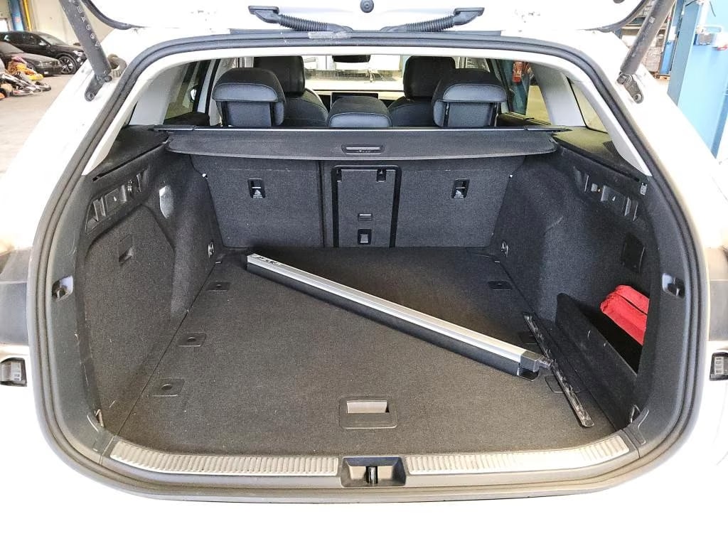 Volkswagen Passat Variant 2.0 2024 7