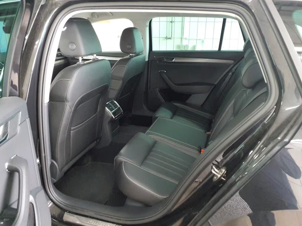 Skoda Superb 2.0 2024 6