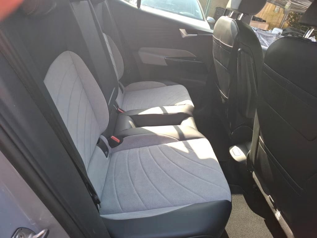 Volkswagen ID.3 2023 6