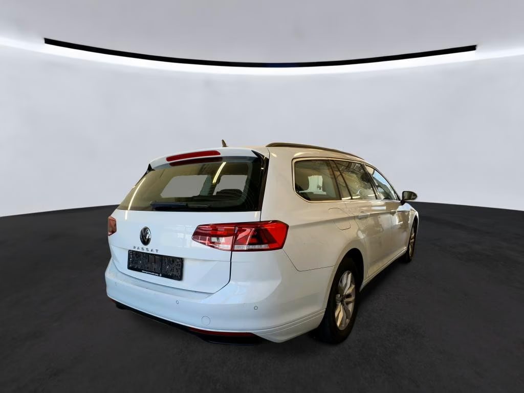 Volkswagen Passat Variant 2.0 2023 4