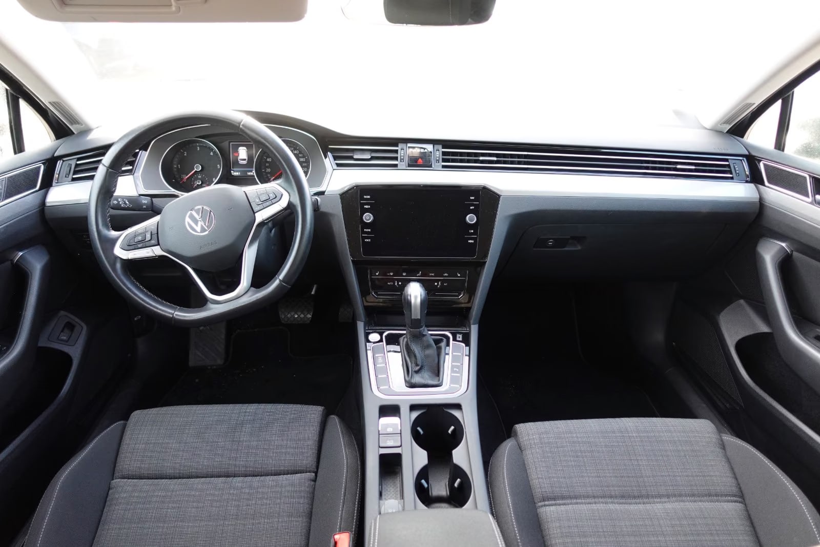 Volkswagen Passat Variant 2.0 2021 9