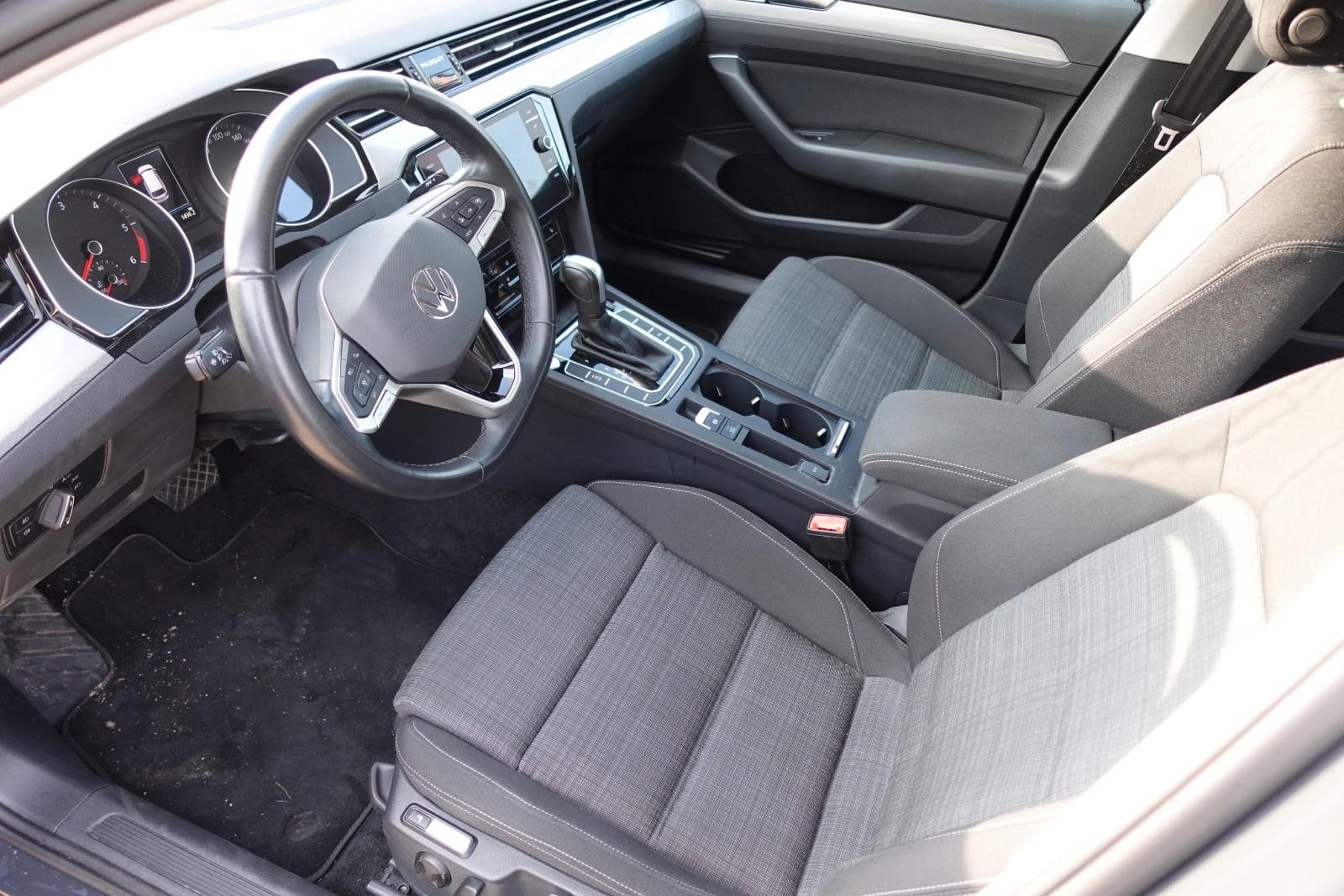 Volkswagen Passat Variant 2.0 2021 10