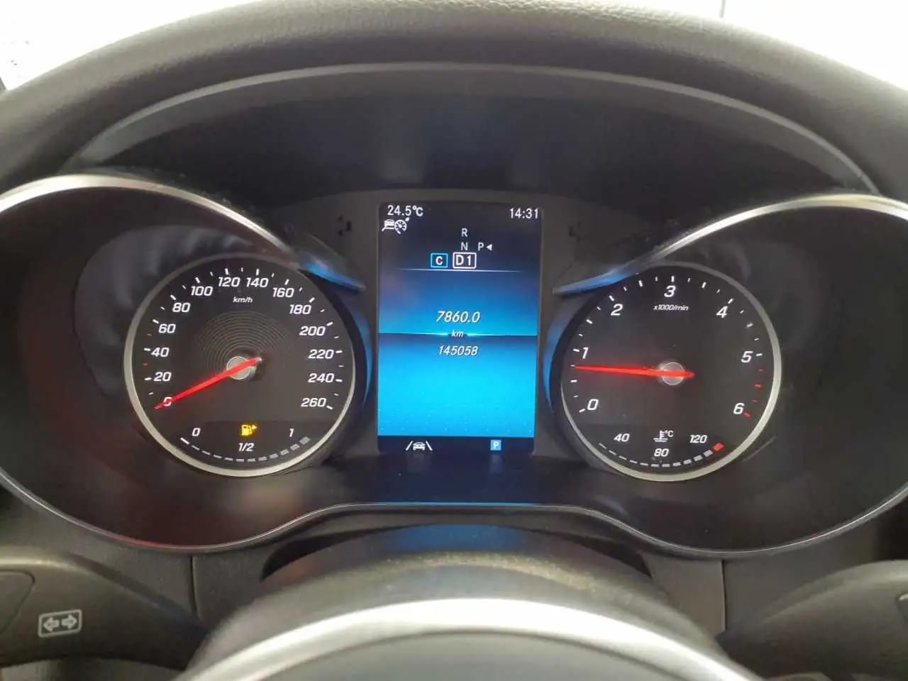 Mercedes-Benz GLC 220 d Panorama*Distro*Kamera*LED*Navi*AHK 8