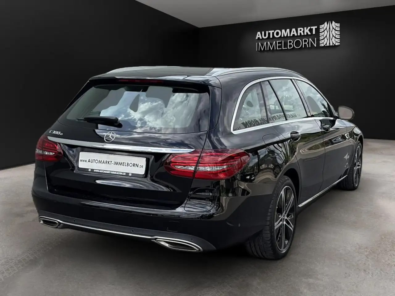 Mercedes-Benz C 300 e Exclusive Panorama*Teilleder*LED*18*DAB* 7