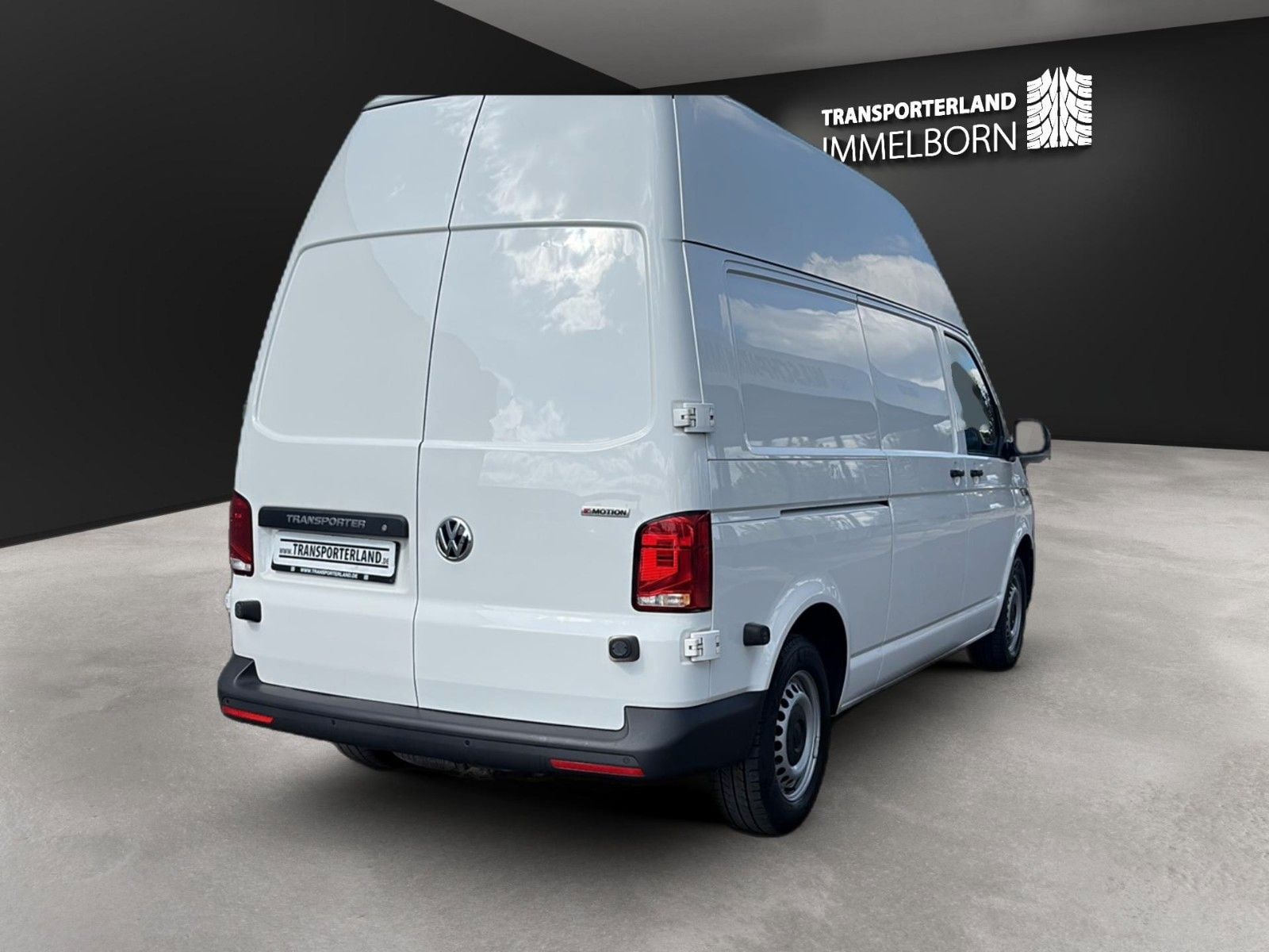 Volkswagen T6.1 4Motion hoch+lang Klima+Navi+DAB+PDC+Regal 5