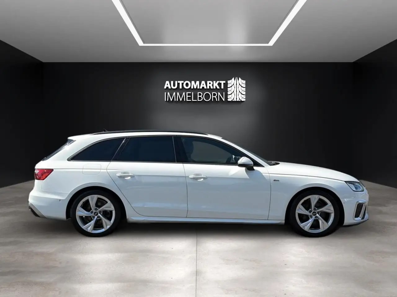 Audi A4 S line Kamera*ACC*Virtual*LED*Sound*3Zone*18 11