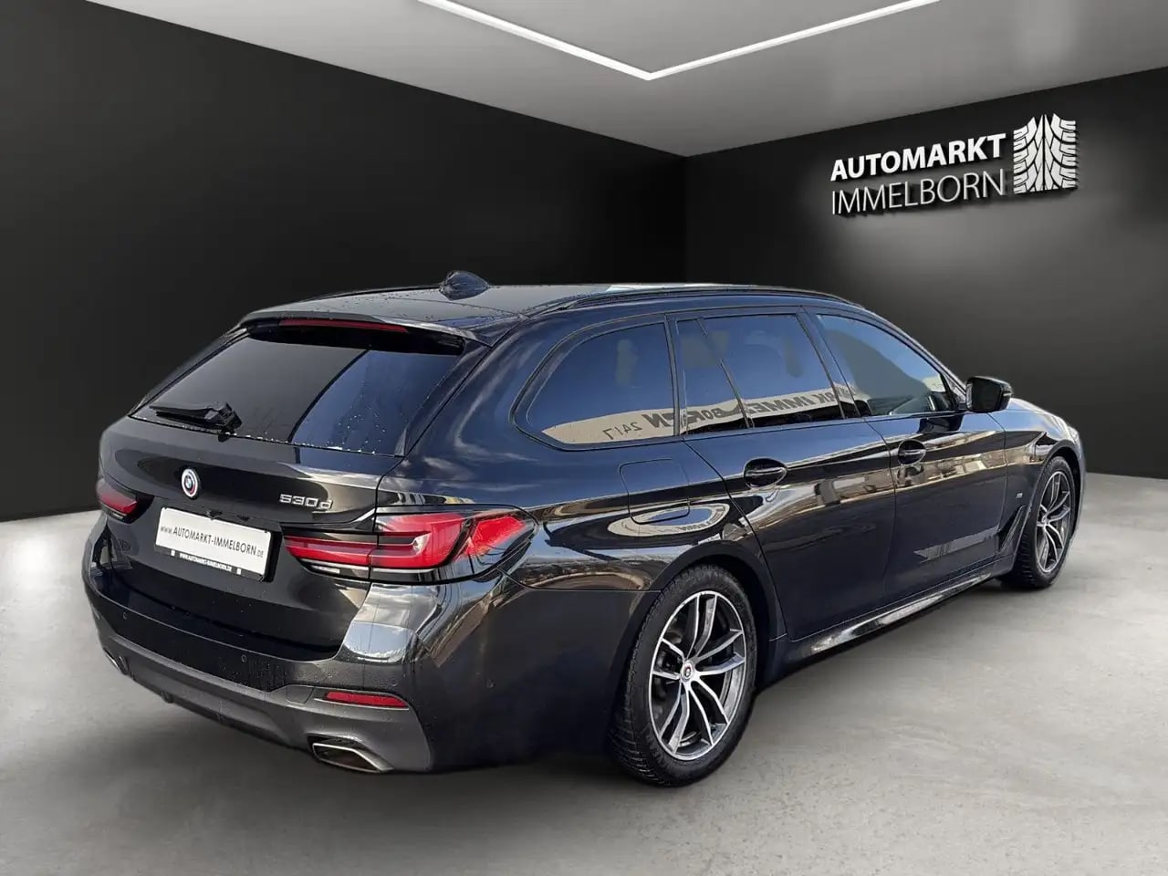 BMW 530 d M Sport Laser*Pano*HUD*HiFi*Drive+*360*4xS 8
