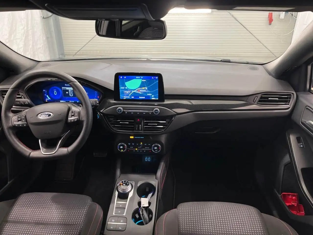 Ford Focus ST-Line X Panorama*18*Kamera*LED*Winterpak 9