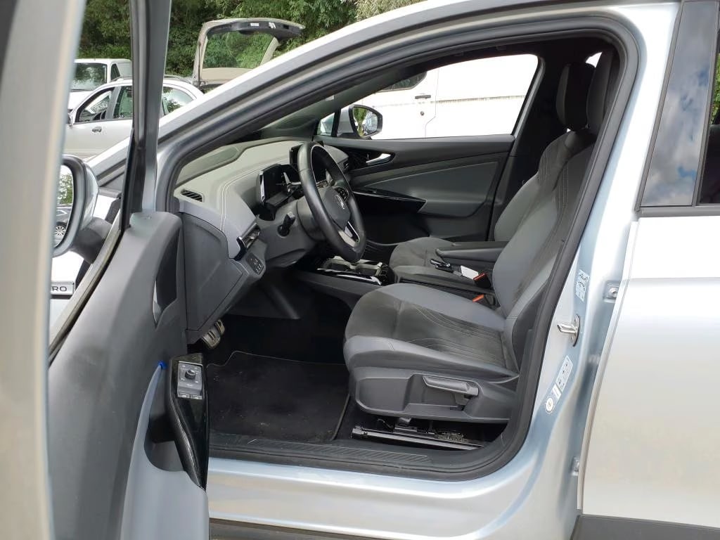 Volkswagen ID.4 2023 6