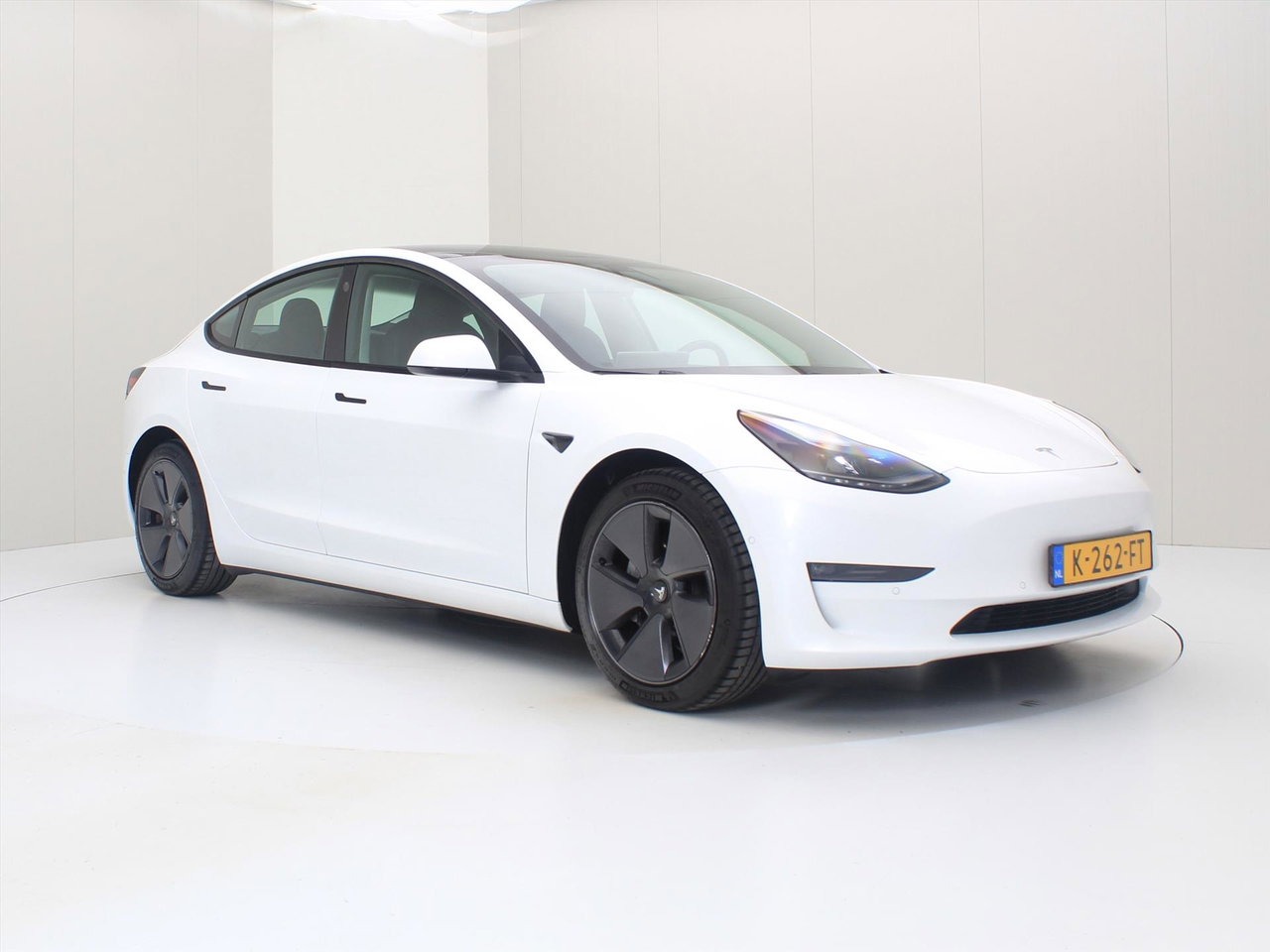 Tesla Model 3 Long-Range AWD 351pk 75 kWh FACELIFT [ WARMTEPOMP+AUTOPILOT+620KM WLTP+PREMIUM AUDIO ] 4