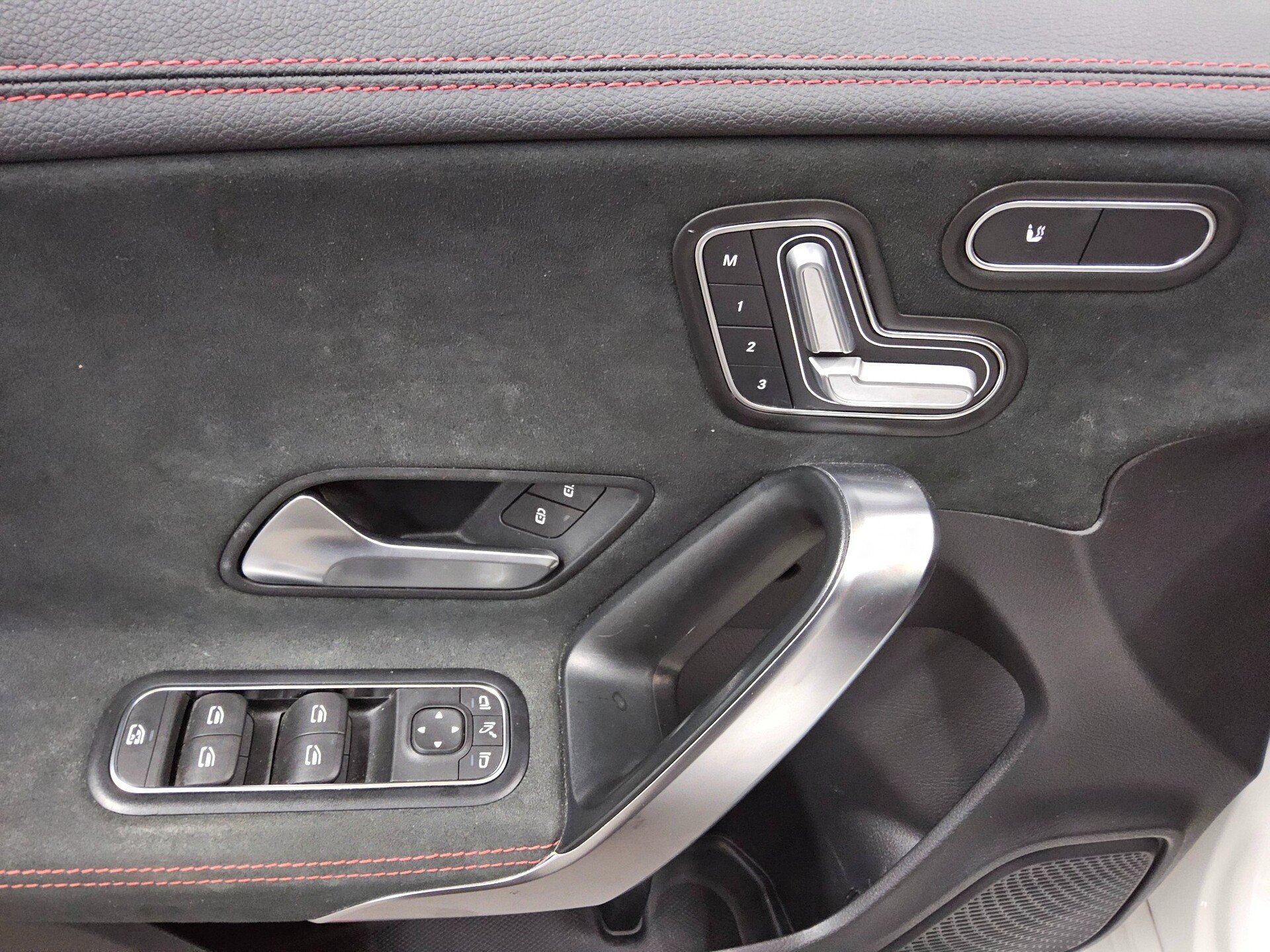 Mercedes-Benz CLA 220 SB d 4M AMG-Line Night Navi LED AHK RfK 10