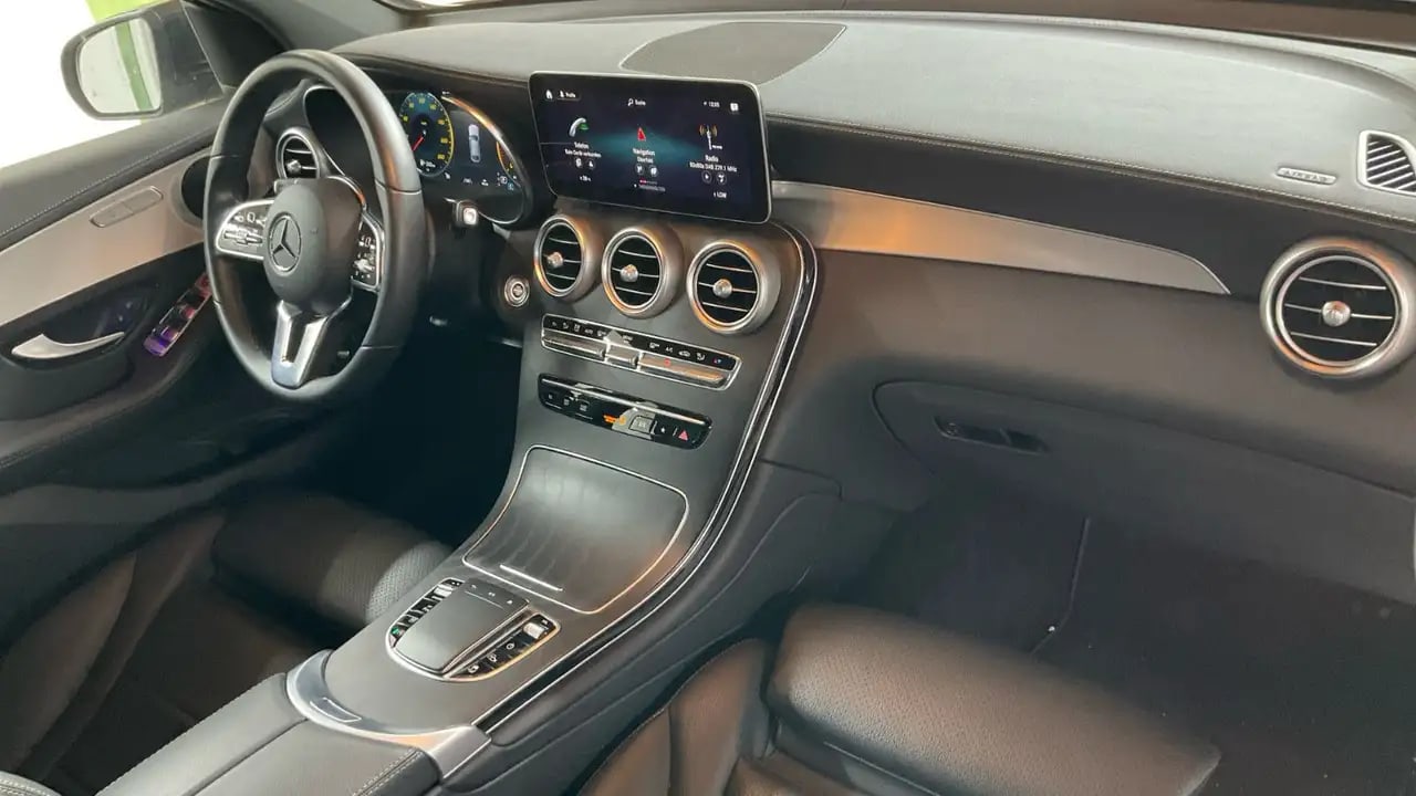 Mercedes-Benz GLC 300 d Coupe Sdach*Virtual*VollLeder*Kamera*1 7