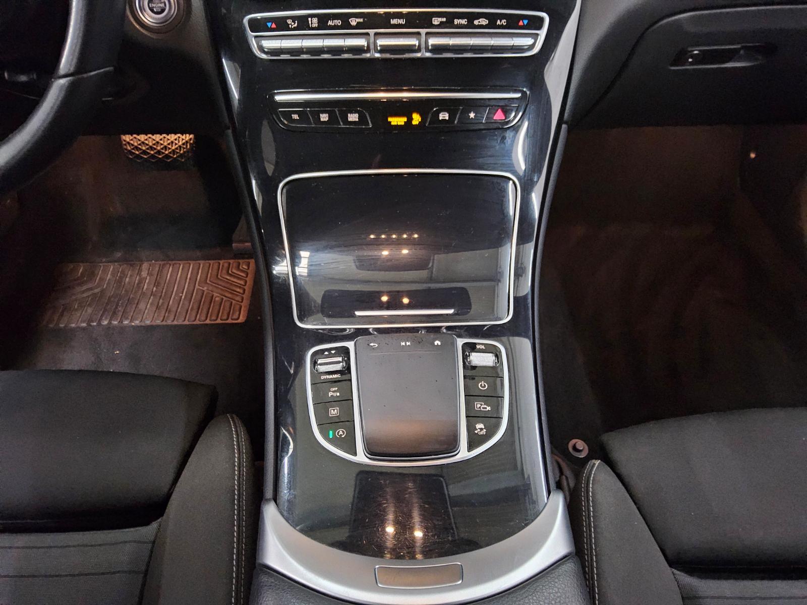 Mercedes-Benz GLC 200 d 4M Navi LED RFK AHK Keyless 6