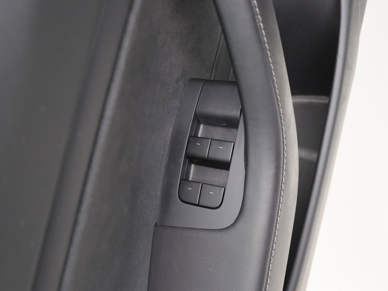 Tesla Model 3 Long-Range AWD 351pk 75 kWh [ FACELIFT+WARMTEPOMP+AUTOPILOT+620KM WLTP+PREMIUM AUDIO ] 25