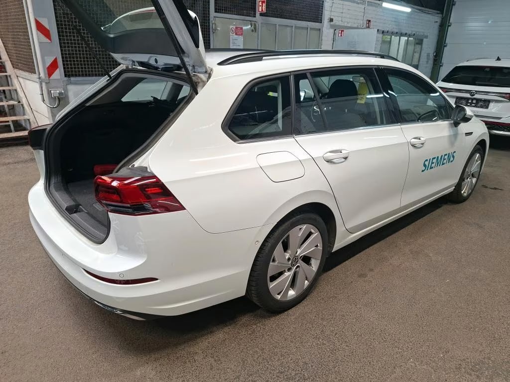 Volkswagen Golf 2.0 2023 4