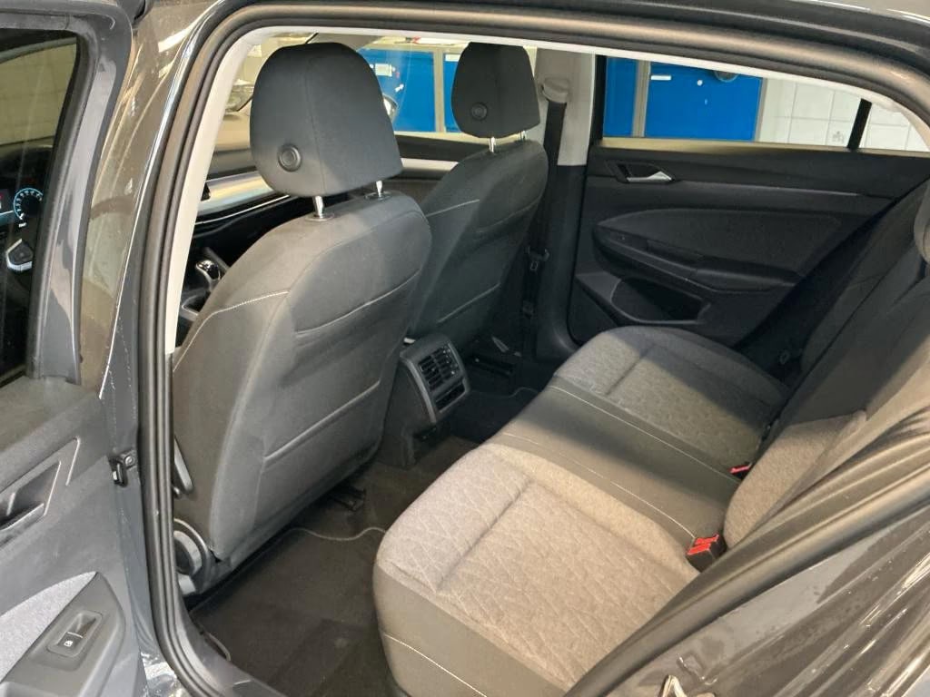 Volkswagen Golf 1.5 2024 7