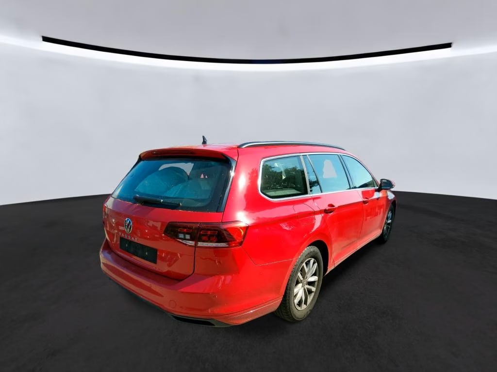 Volkswagen Passat Variant 2.0 2024 4