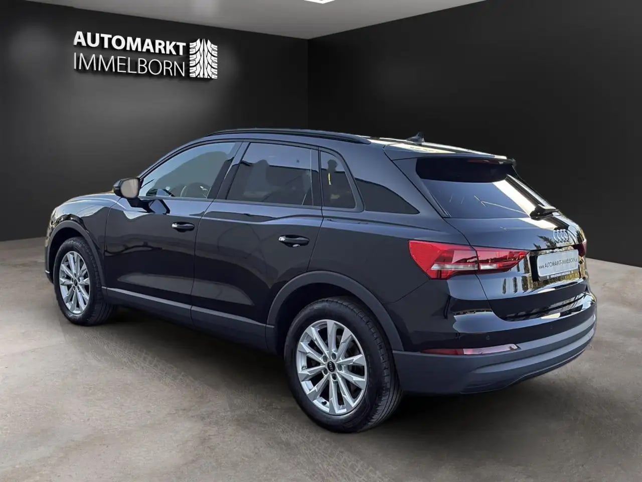 Audi Q3 45 quattro Kamera*Sound*LED*Navi*18*DAB 6
