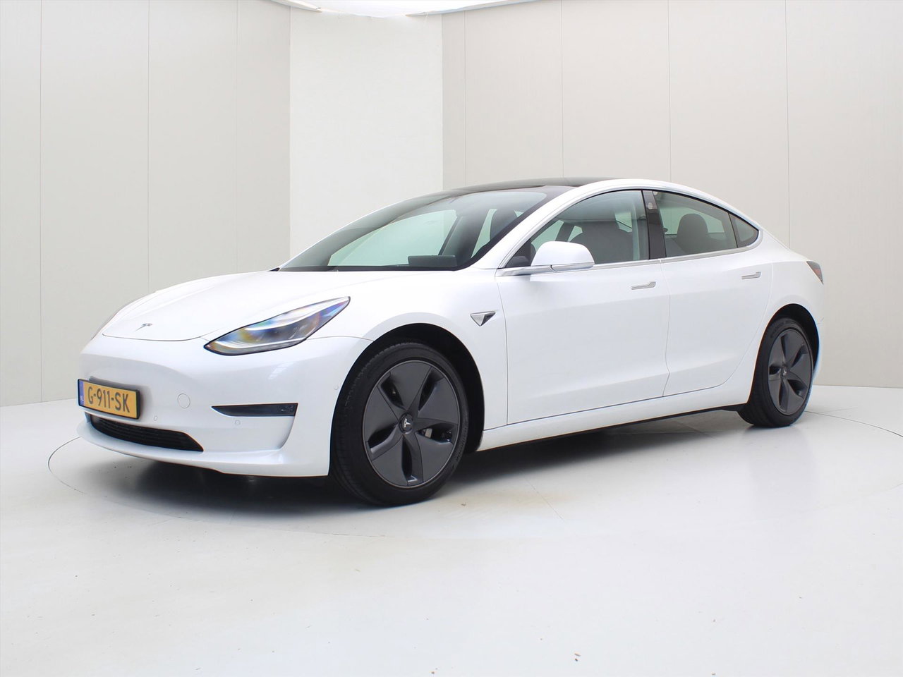 Tesla Model 3 Long-Range AWD 351pk 75 kWh [ AUTOPILOT+620KM WLTP+PREMIUM AUDIO ]