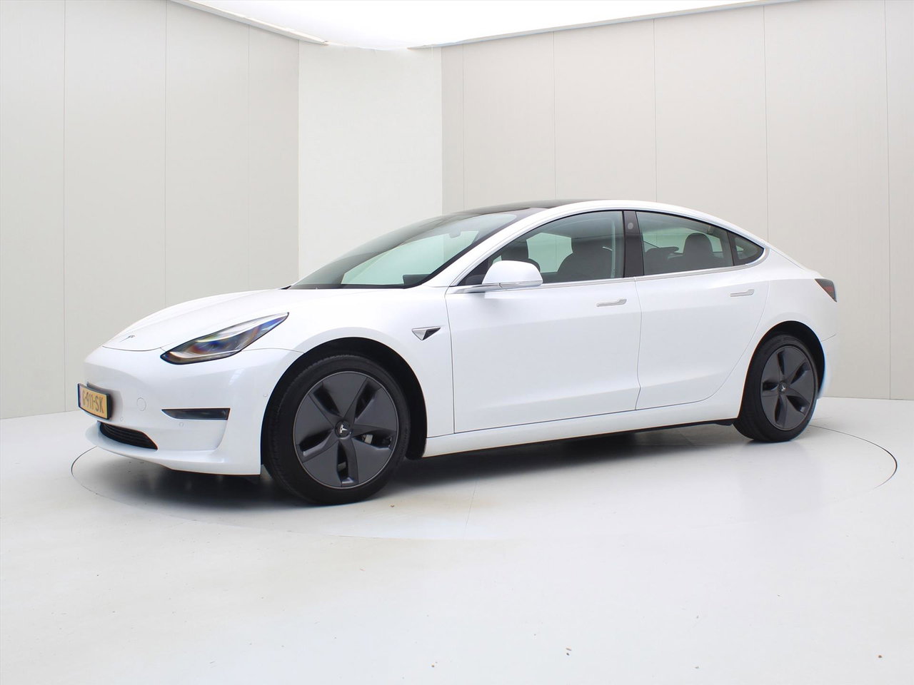Tesla Model 3 Long-Range AWD 351pk 75 kWh [ AUTOPILOT+620KM WLTP+PREMIUM AUDIO ] 8