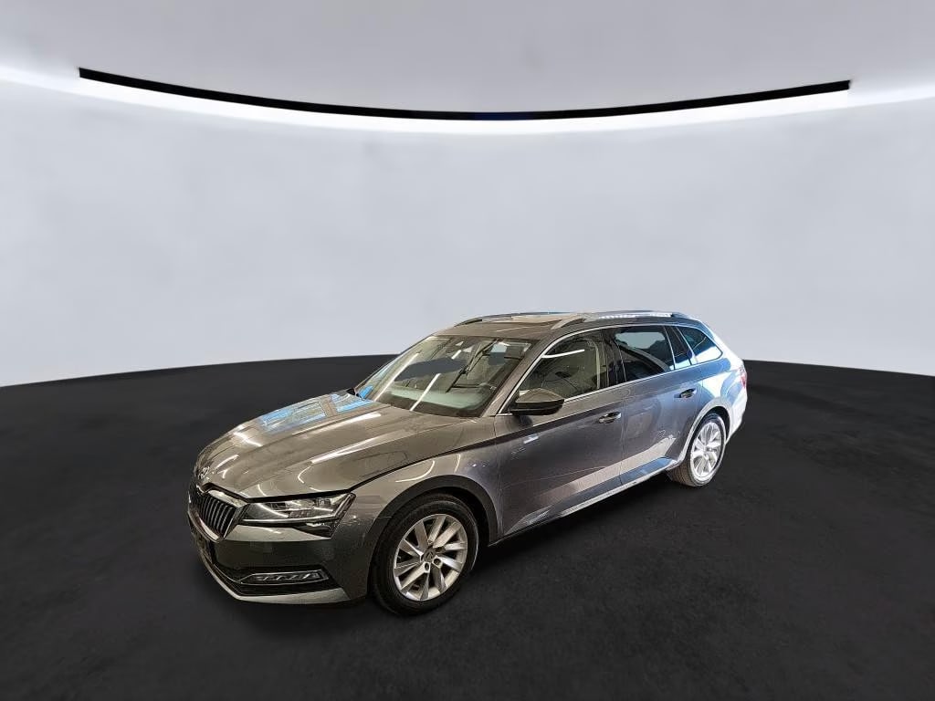 Skoda Superb 2.0 2023