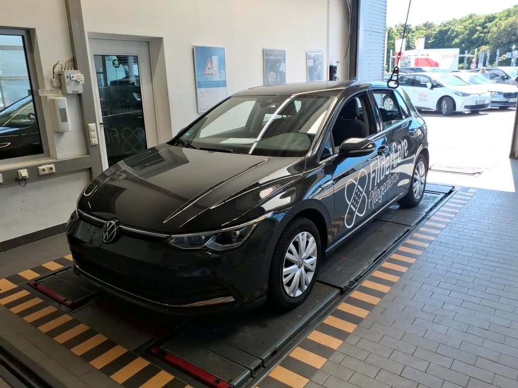 Volkswagen Golf 2.0 2024