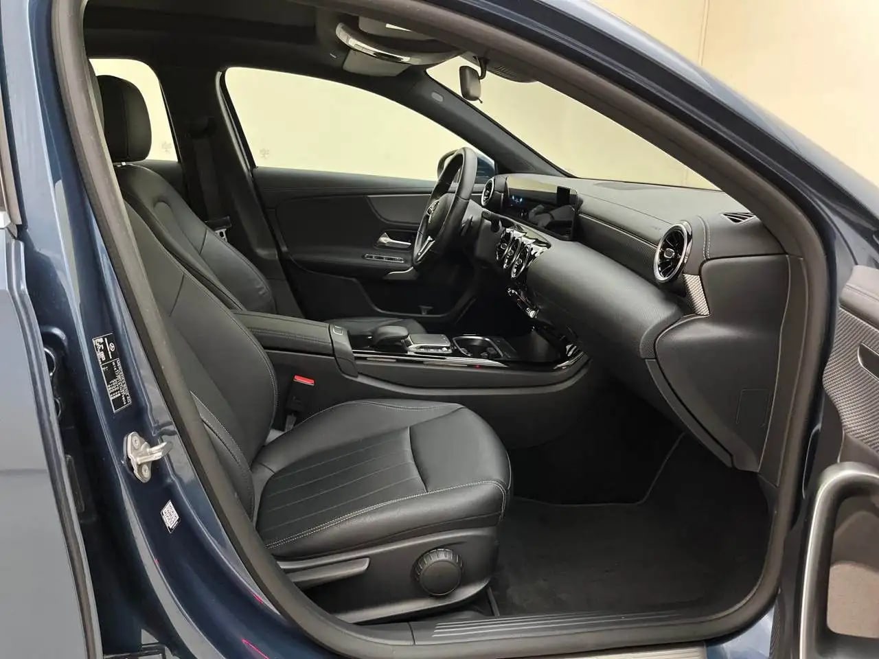 Mercedes-Benz A 220 d 4Matic Distro*Kamera*Pano*LED*Leder* 8