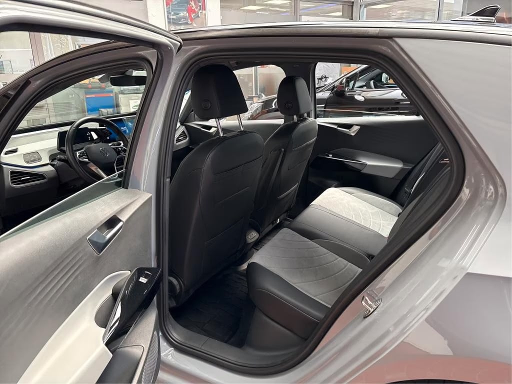 Volkswagen ID.3 2023 6