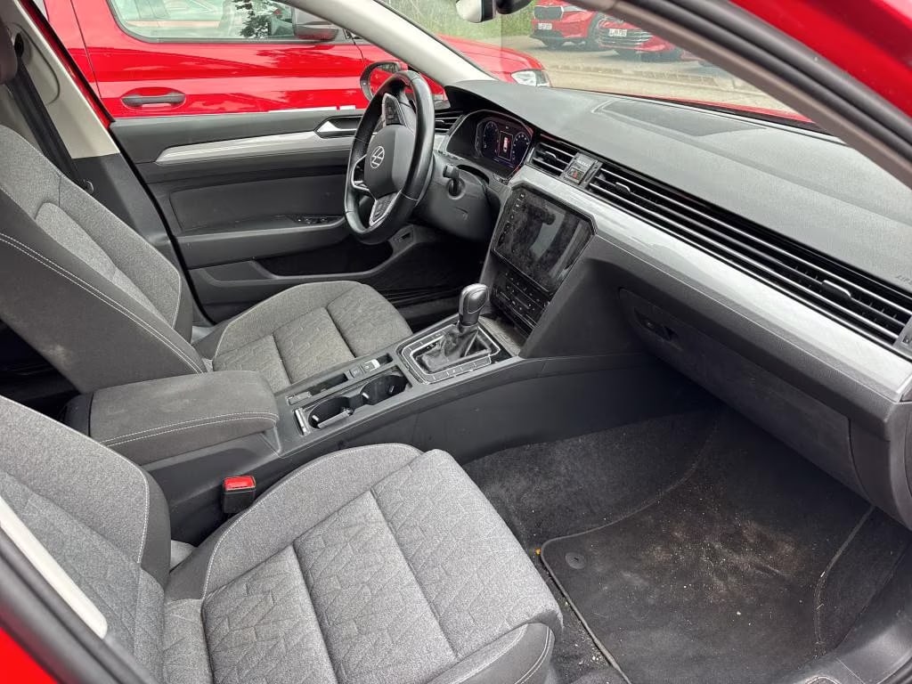 Volkswagen Passat Variant 2.0 2024 7
