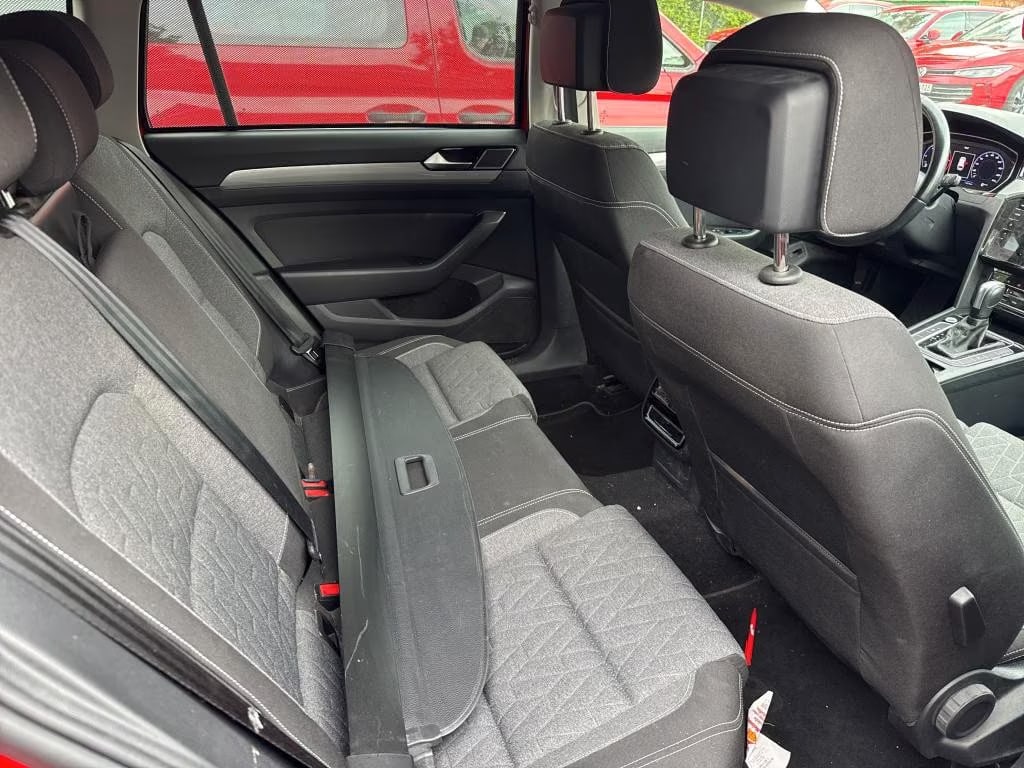 Volkswagen Passat Variant 2.0 2024 8