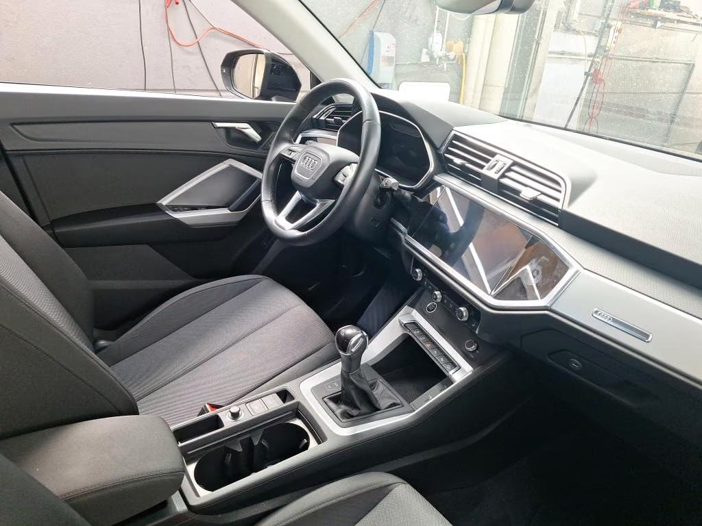 Audi Q3 2.0 2022 5