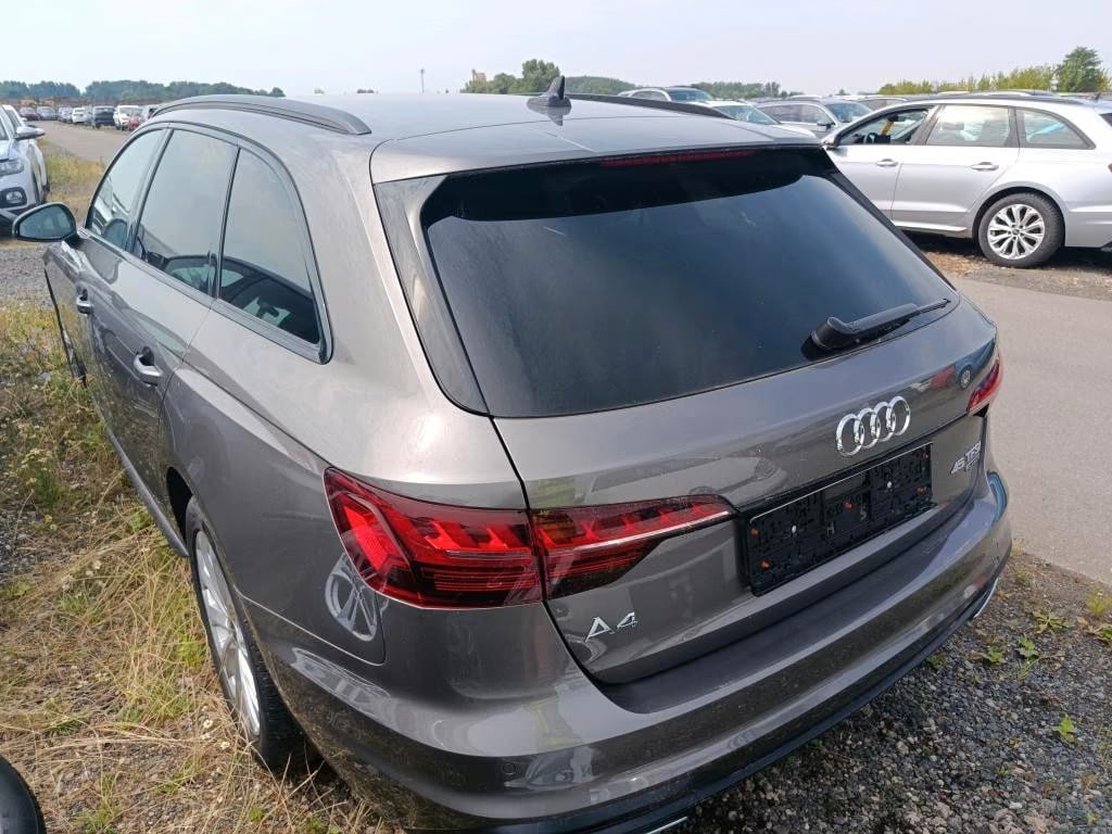 Audi A4 2.0 2022 3