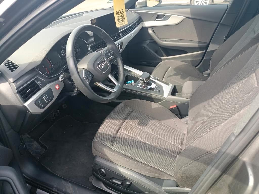Audi A4 2.0 2022 6