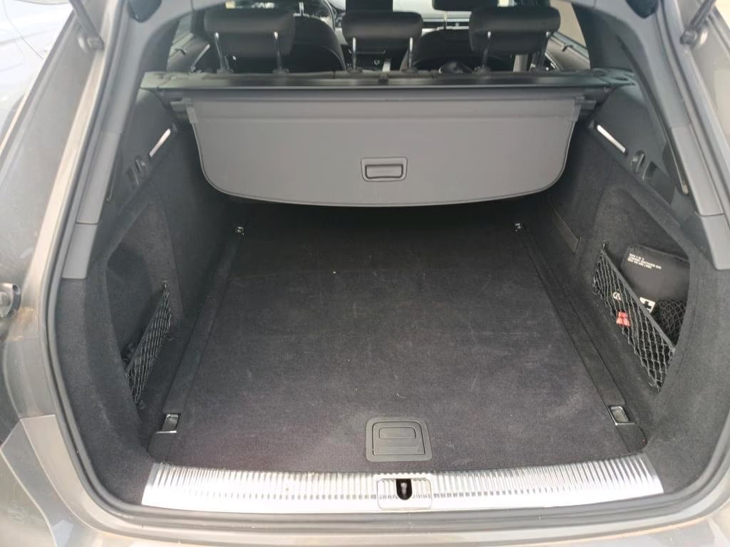 Audi A4 2.0 2022 8
