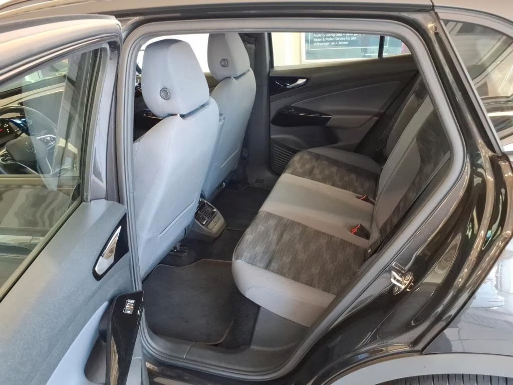 Volkswagen ID.4 2022 7