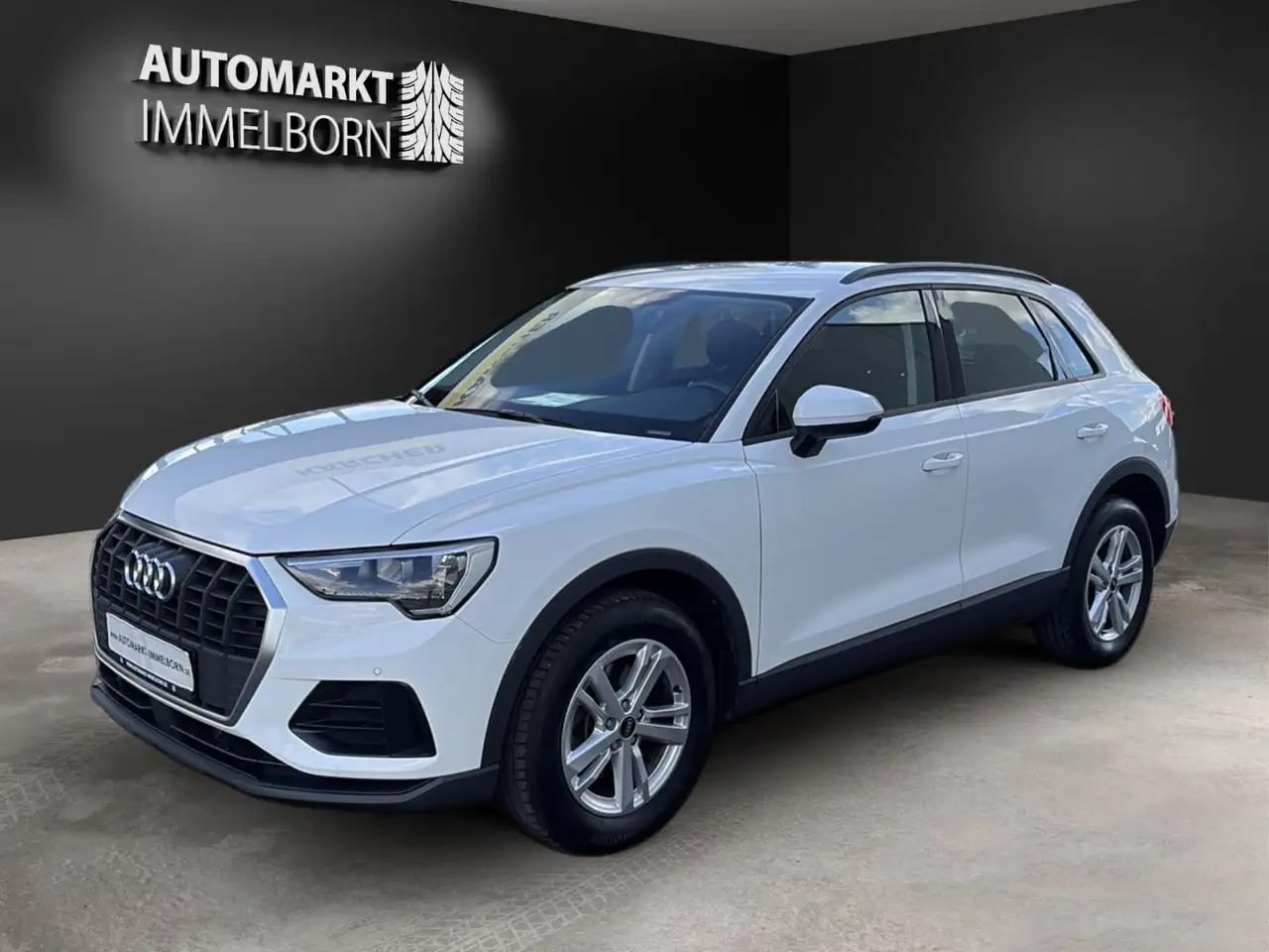 Audi Q3 35 TDI Virtual*LED*NaviTouch*SPUR*VKZ*Tempo*L 4