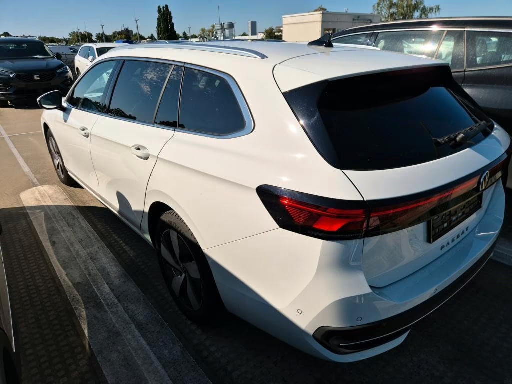 Volkswagen Passat Variant 2.0 2024 3