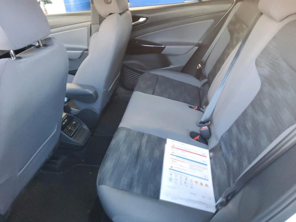 Volkswagen ID.4 2023 6