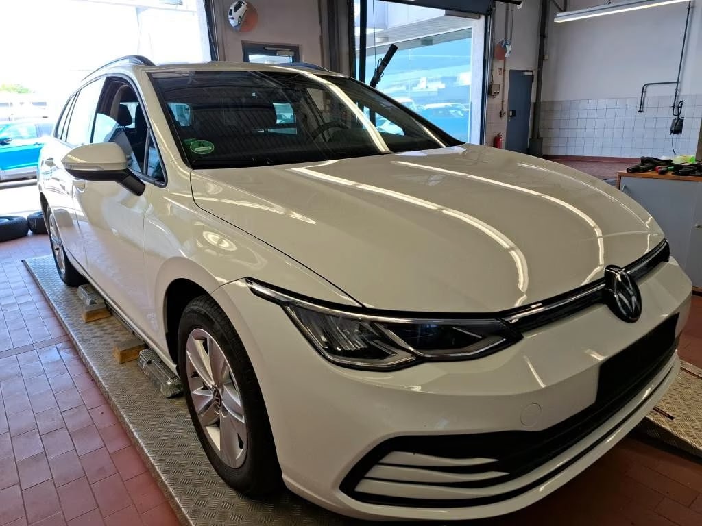 Volkswagen Golf 1.5 2024 2