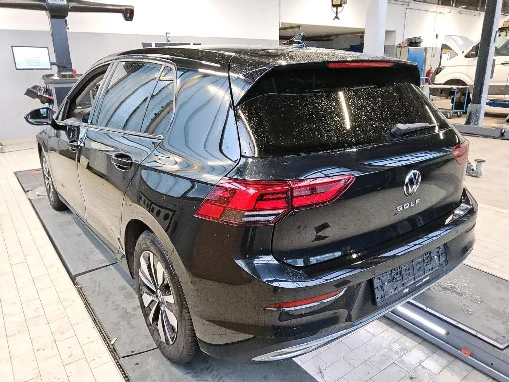 Volkswagen Golf 1.5 2024 3