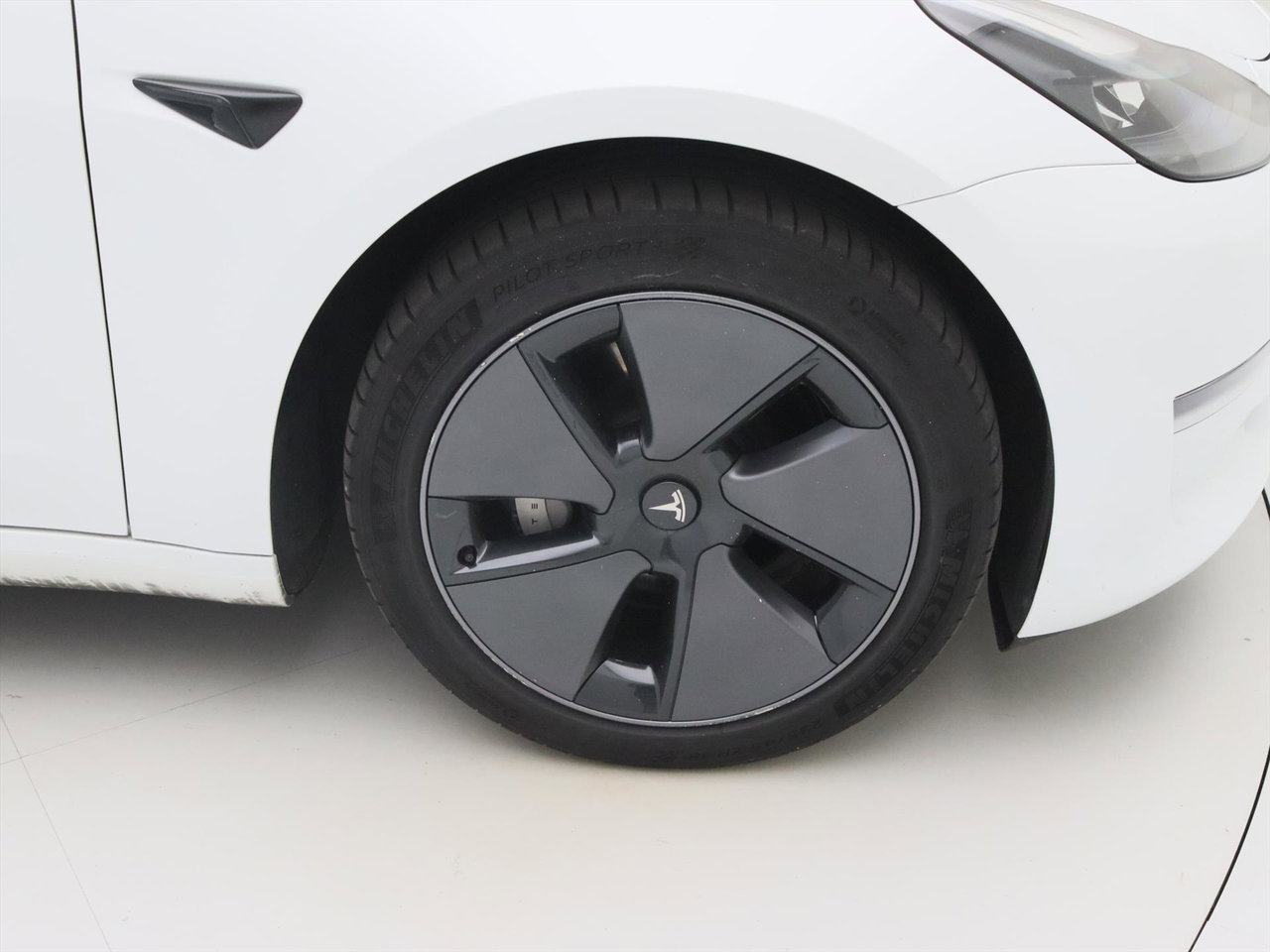 Tesla Model 3 Long-Range AWD 351pk 75 kWh 93.9% SoH UPGRADE [ FSD+RYZEN+WARMTEPOMP+PREMIUM AUDIO ] 10