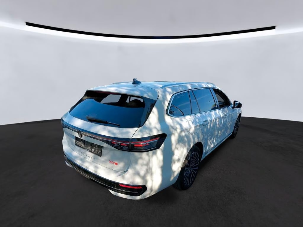 Volkswagen Passat Variant 2.0 2024 4