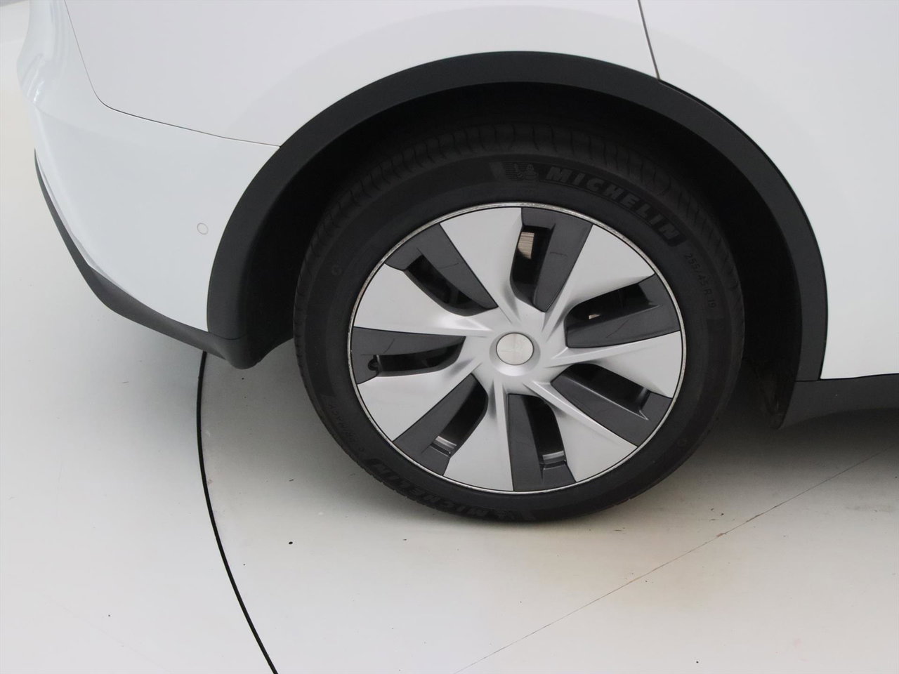 Tesla Model Y Long Range AWD 75kWh 351pk SoH AMD RYZEN [ TREKHAAK+AUTOPILOT+20 INCH+PREMIUM AUDIO ] 12