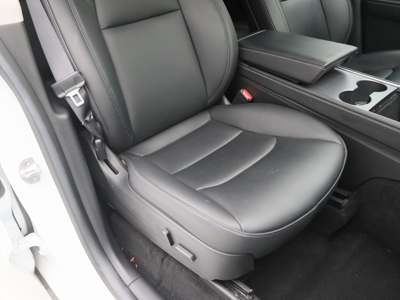 Tesla Model Y Long Range AWD 75kWh 351pk SoH AMD RYZEN [ TREKHAAK+AUTOPILOT+20 INCH+PREMIUM AUDIO ] 20